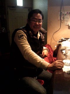 横浜 伊勢佐木町のスナックももちゃんの森の探検隊で 今日も飲んでます！日曜 祝日も 営業してます！